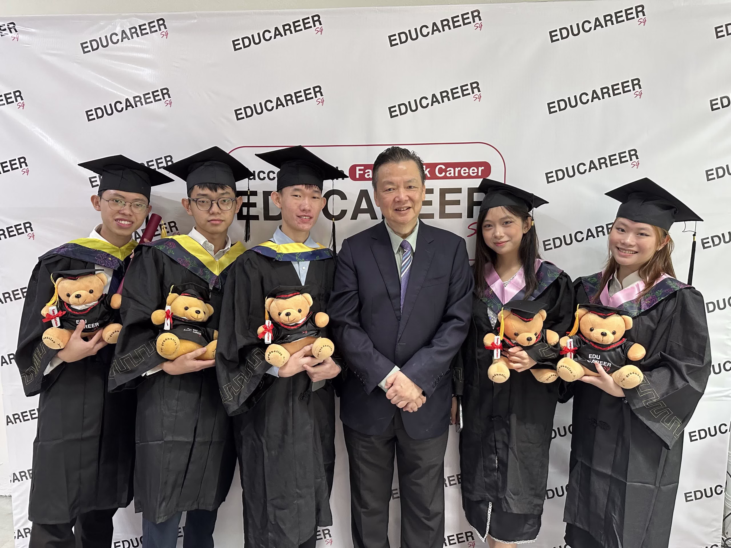 EduCareerSG graduation ceremony